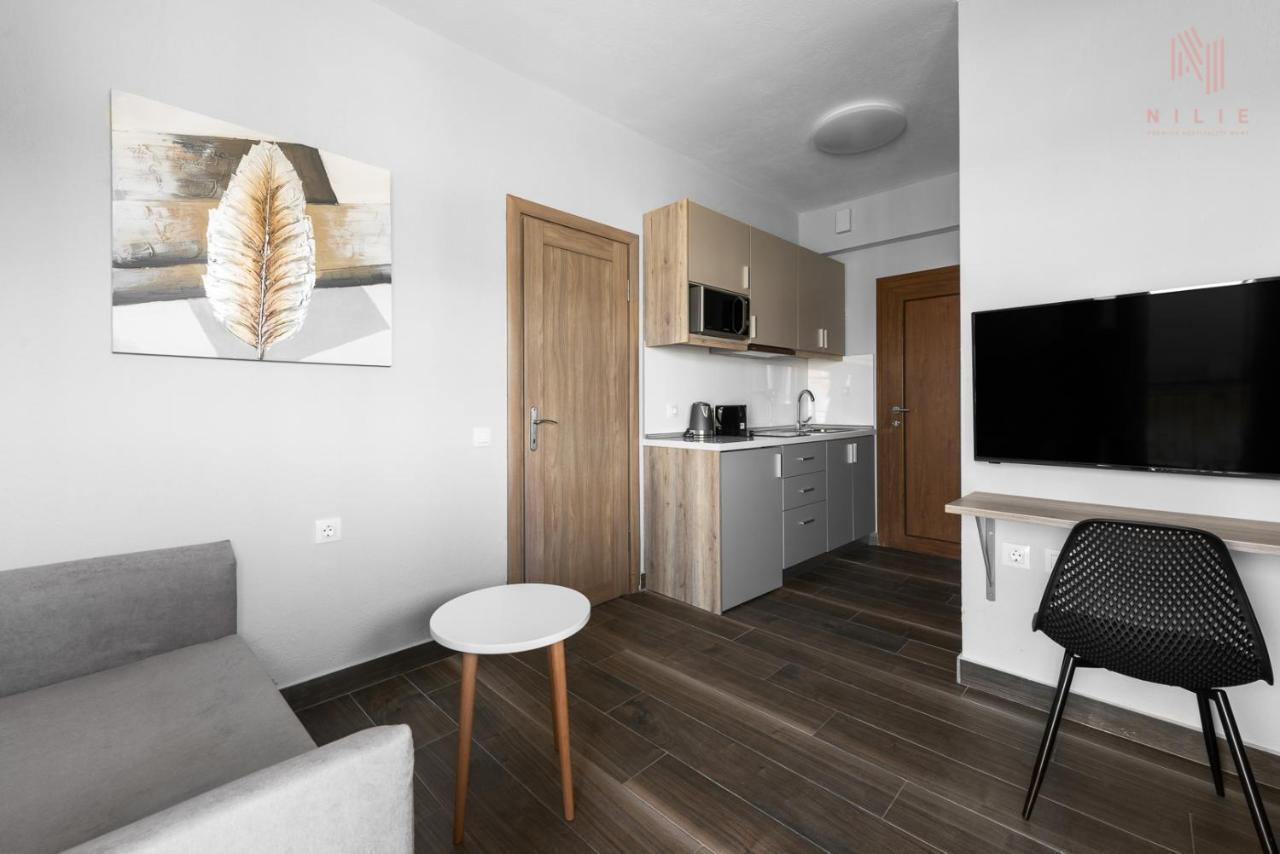 Ultima Summer Residence, Nilie Hospitality Mgmt Afytos Exterior foto